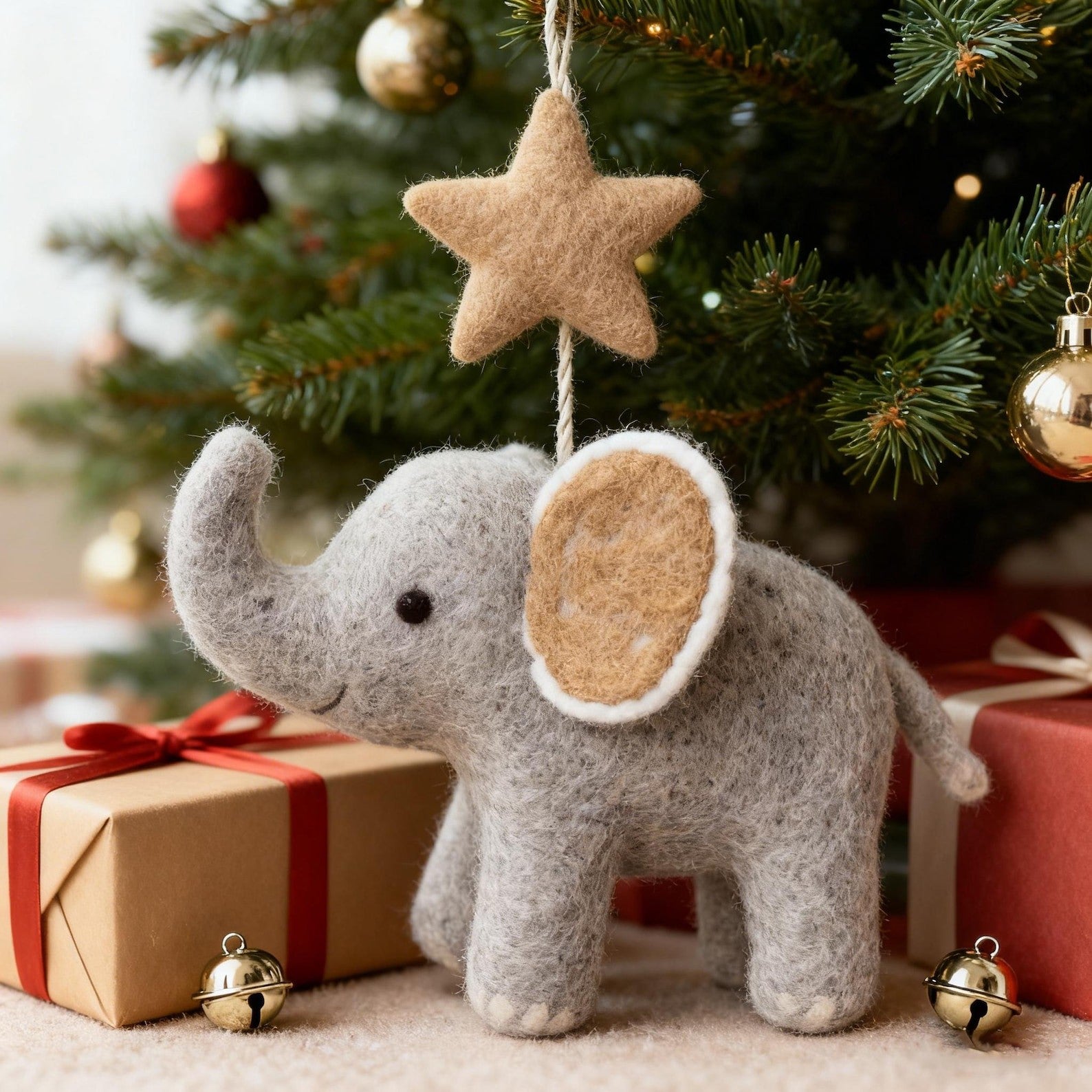 Personalisierte Wollfilz-Elefantenfigur für Weihnachten für Zuhause 15