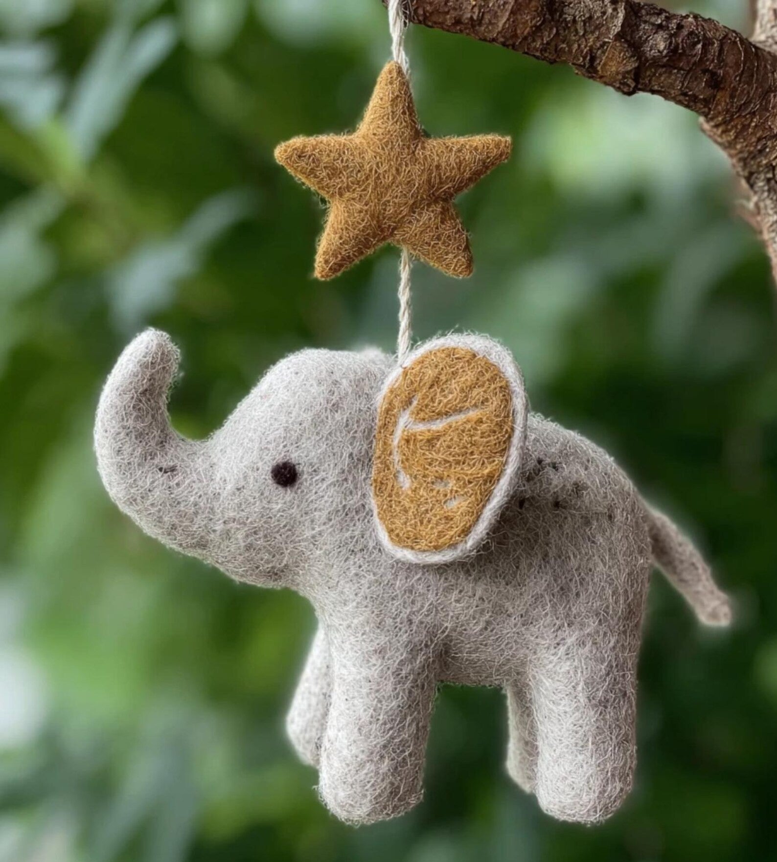 Personalisierte Wollfilz-Elefantenfigur für Weihnachten für Zuhause 15